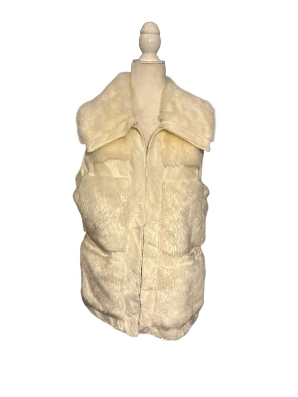 RLZ cream faux fur wide  collar vest - M